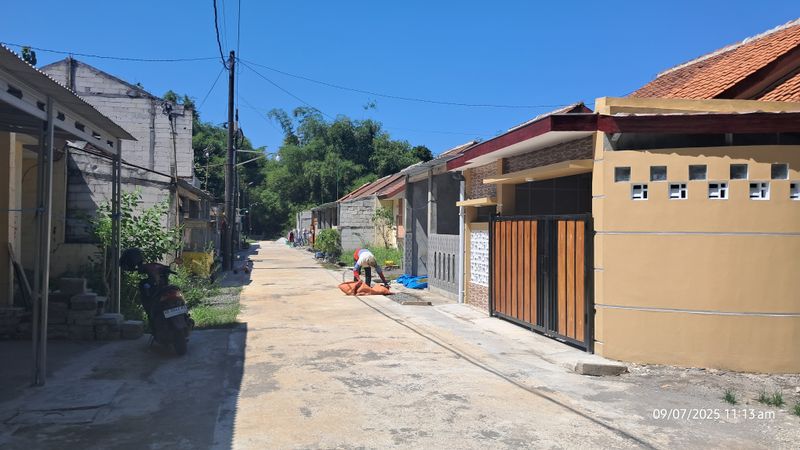 foto gerbang perumahan PURI MANDIRI 4