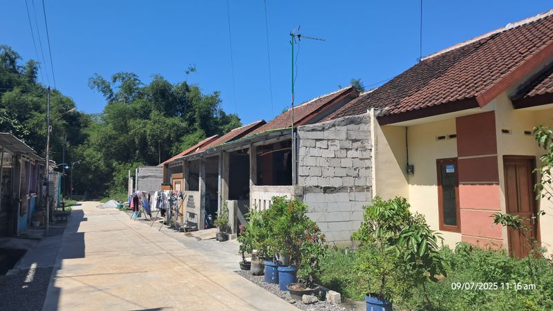 foto posisi tengah perumahan PURI MANDIRI 4