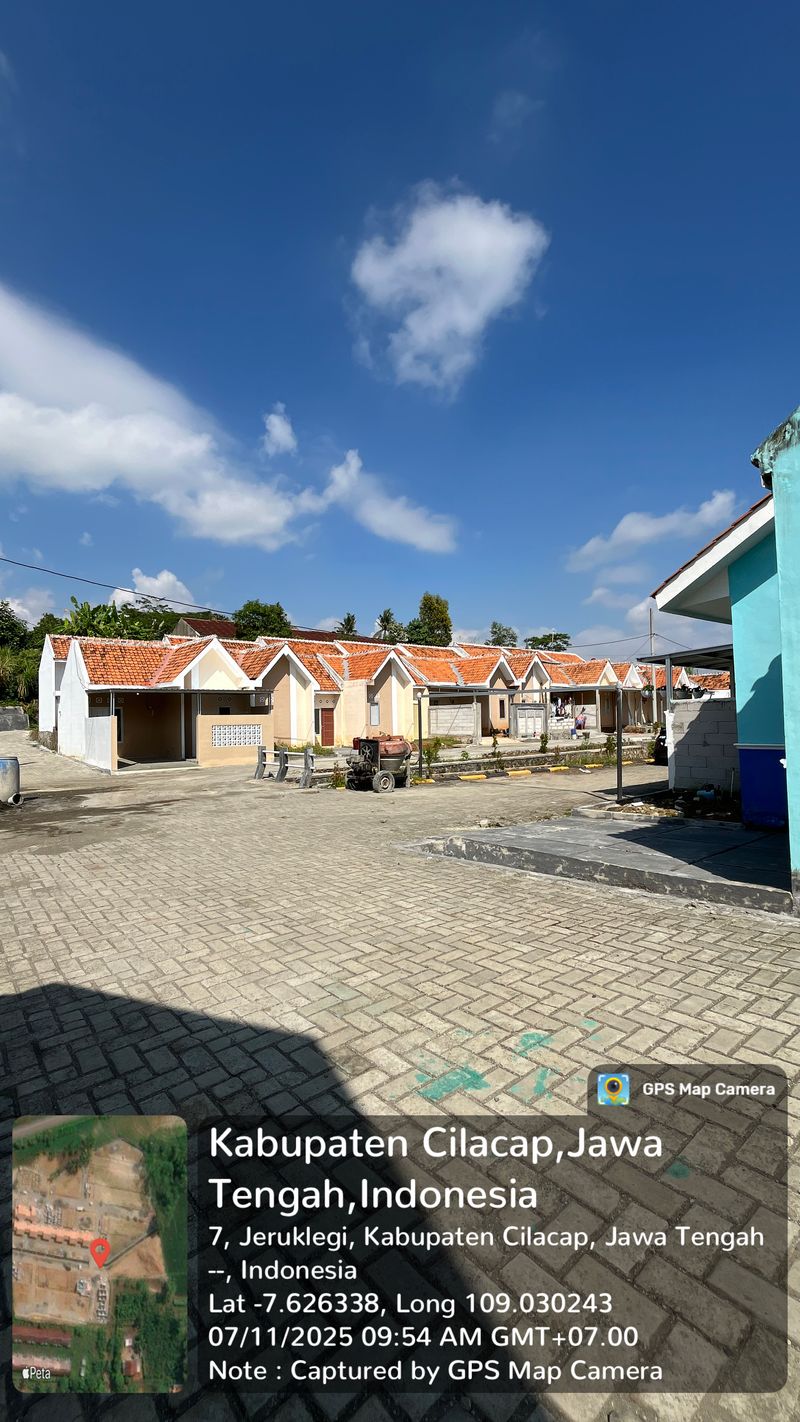foto posisi tengah perumahan GRAND MAHKOTA SULTAN 4