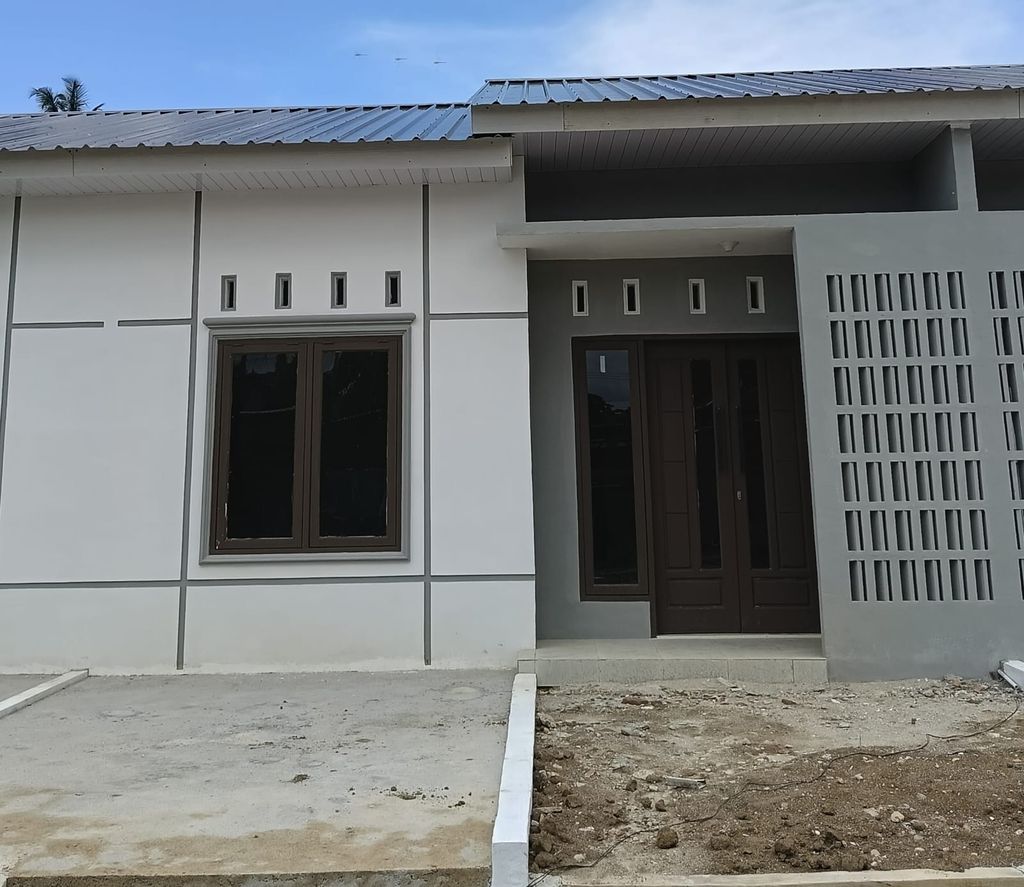 foto tampak rumah tipe 36/78 perumahan MODERN LUXURY SUMBERJAYA