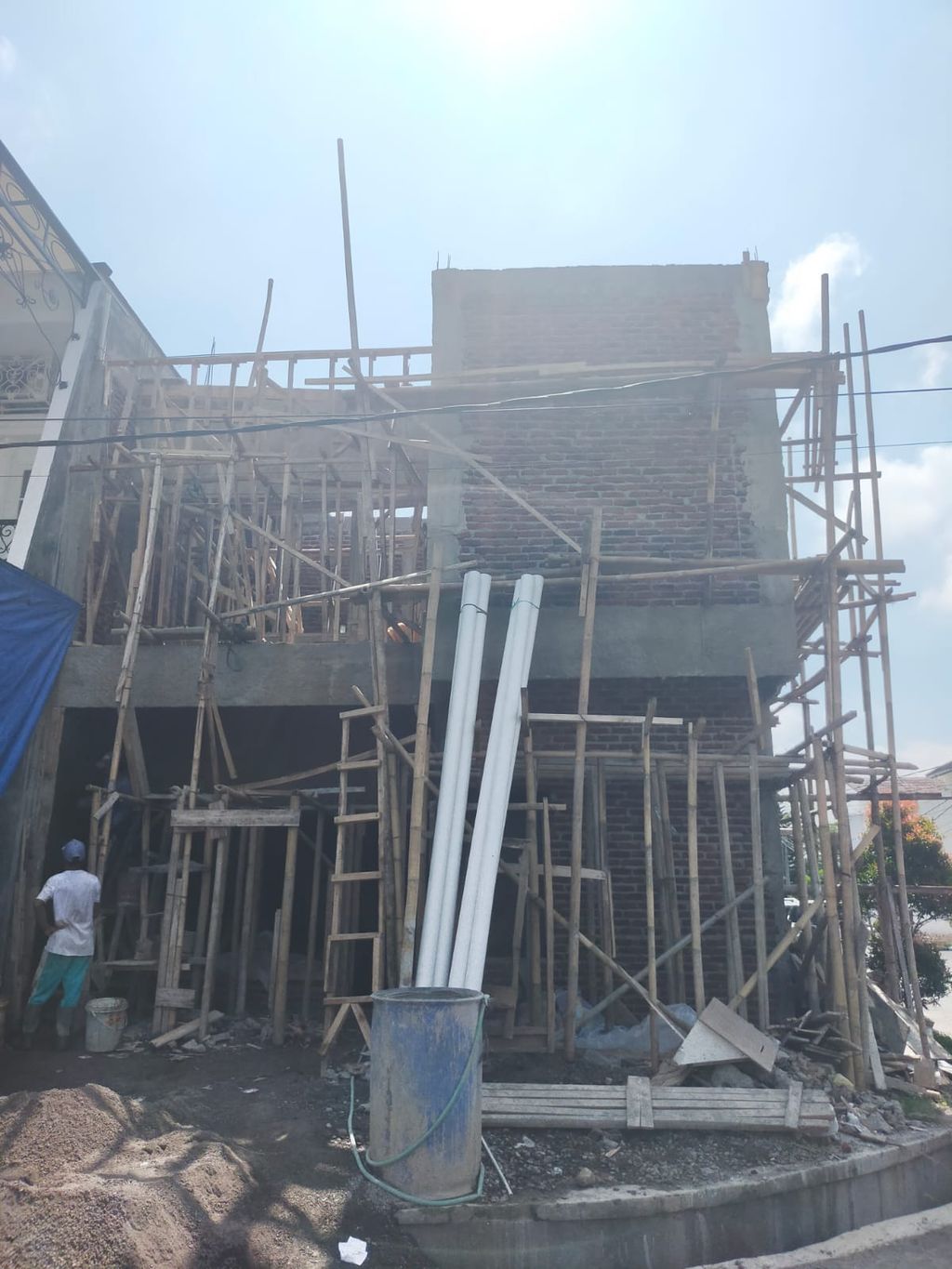 foto denah rumah tipe 120/144 perumahan BUANA SUITE SUKARINDIK