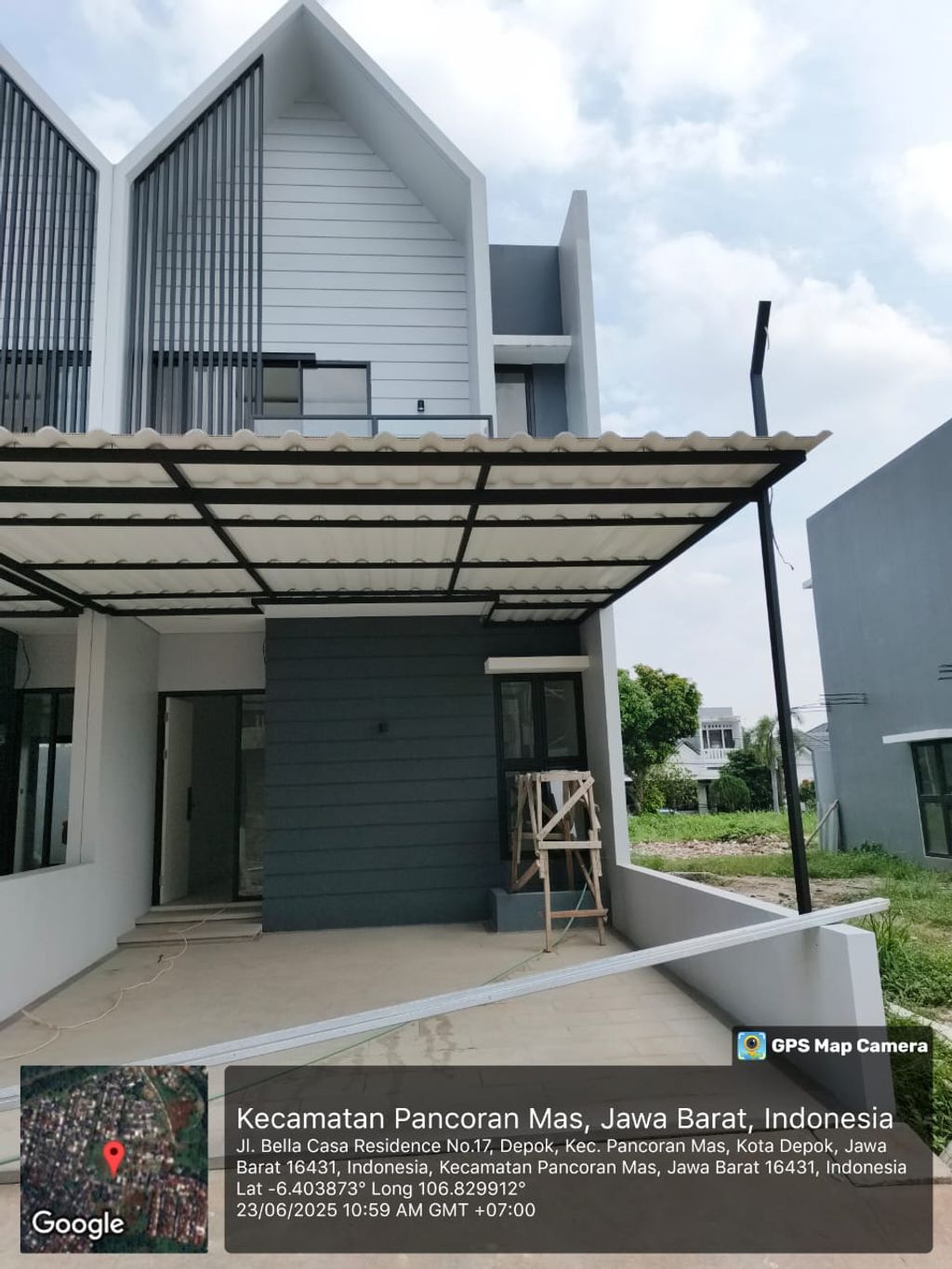 foto tampak rumah tipe 77 perumahan Bella Casa Residence