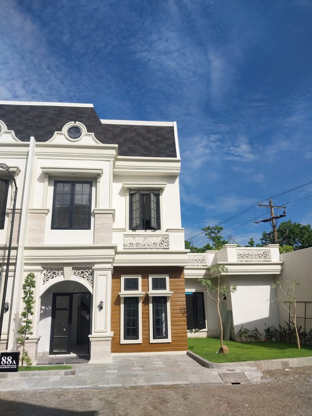 foto contoh rumah perumahan MARRIOTT SUITE PRIVATE RESIDENCE