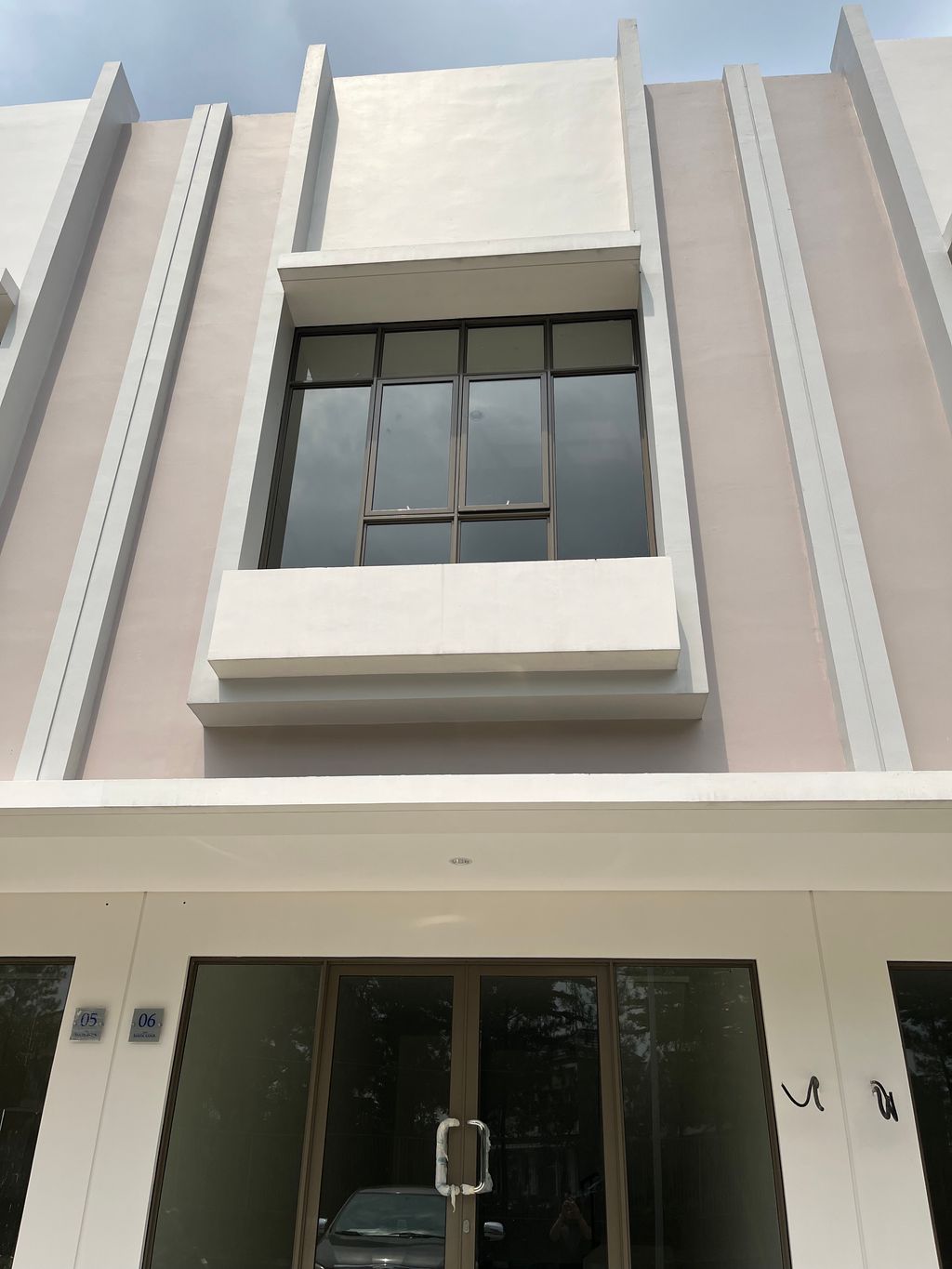 foto tampak rumah tipe KELAPA LILIN 11/06 perumahan RUKO SANTA ANNA