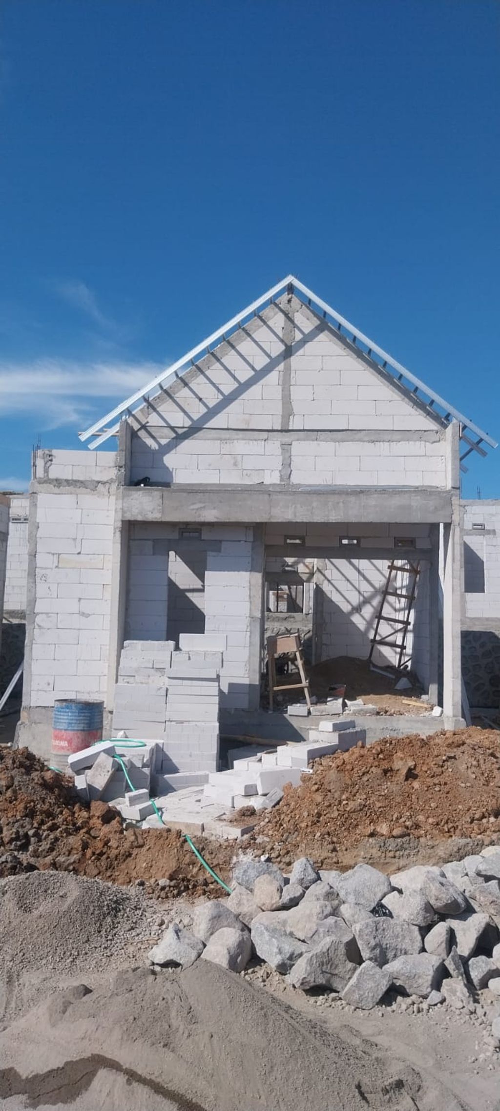 foto contoh rumah perumahan GRAND HARMONI