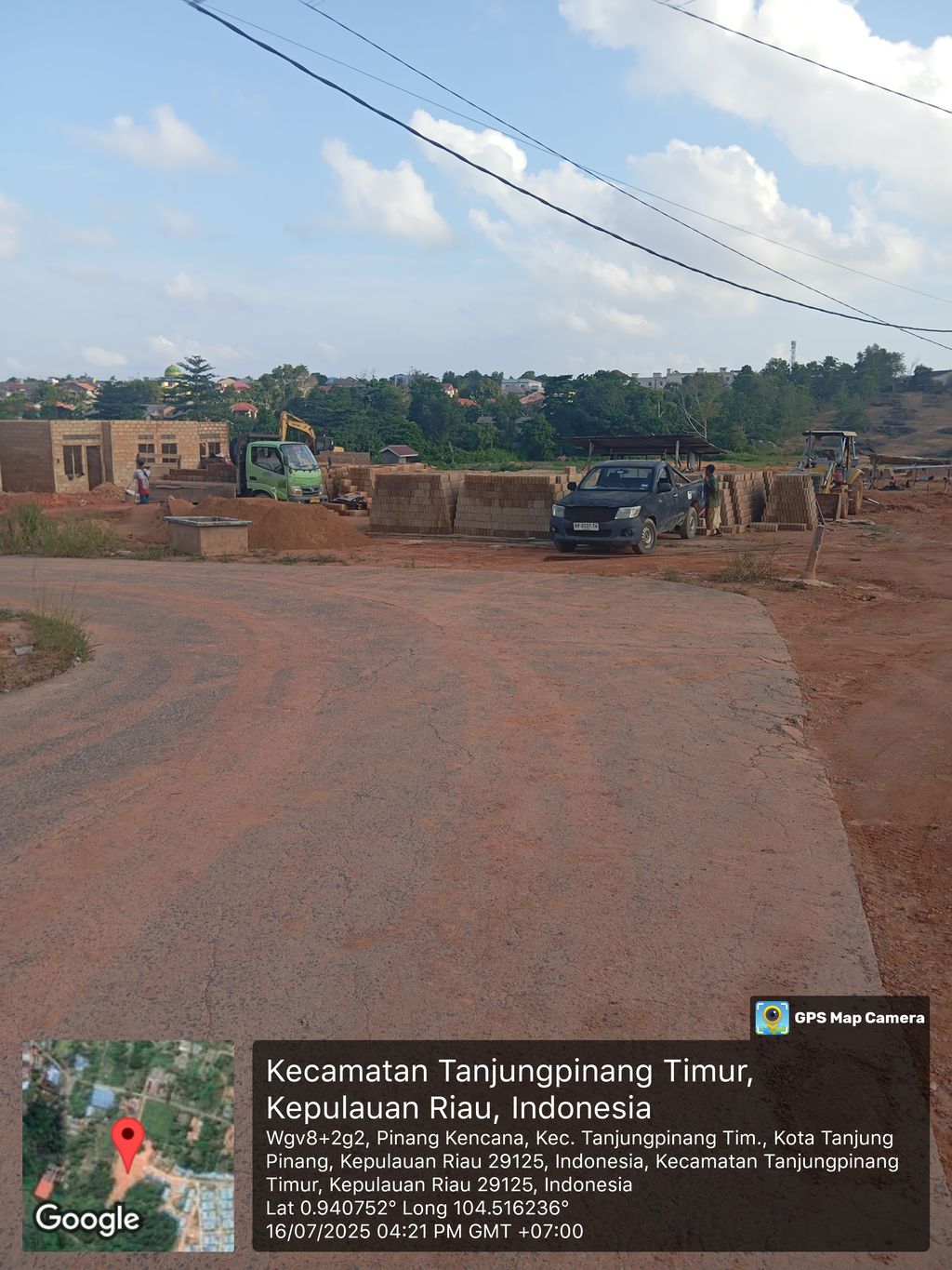 foto gerbang perumahan KRISTAL VISTA 2