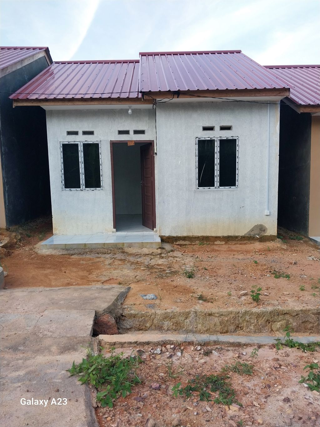 foto tampak rumah tipe RSH perumahan ZASYA RESIDENCE