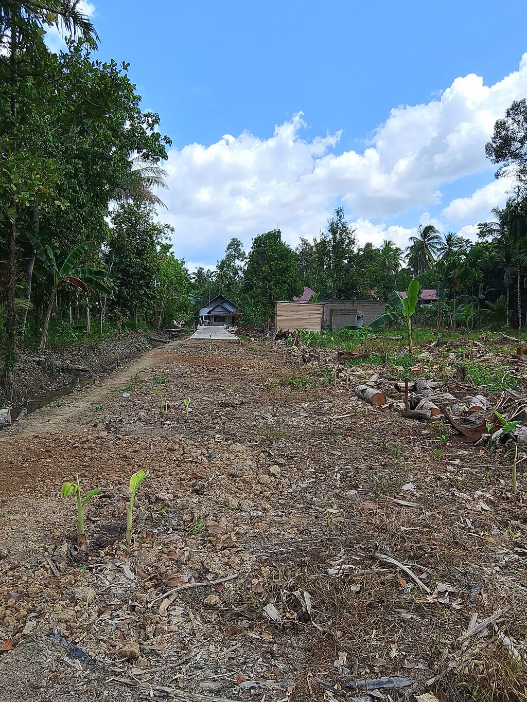 foto posisi tengah perumahan ANUGRAH REGENCY III