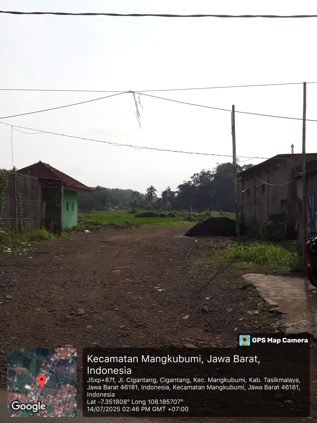 foto gerbang perumahan green pakar residence