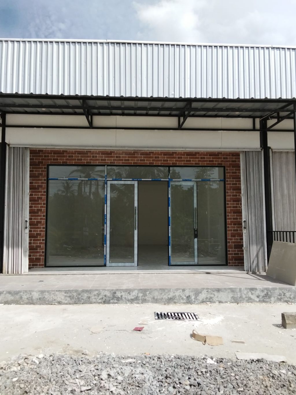 foto tampak rumah tipe 72/87 perumahan PURI SAVA WARINGIN KURUNG