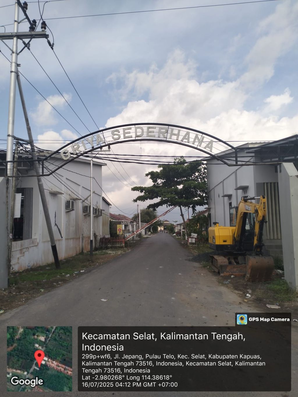 foto gerbang perumahan GRIYA SEDERHANA 3