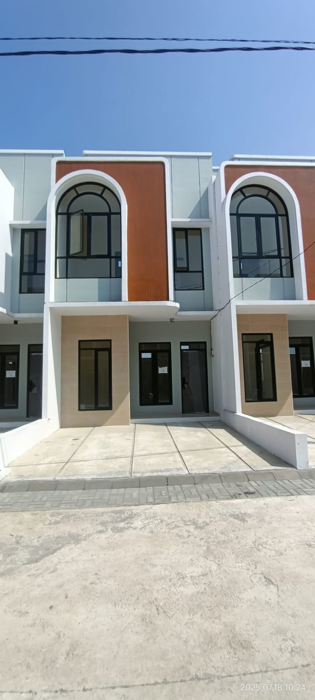 foto tampak rumah tipe 43 Compact 3 Kamar HC (485) perumahan G-Land Ciwastra Park 2