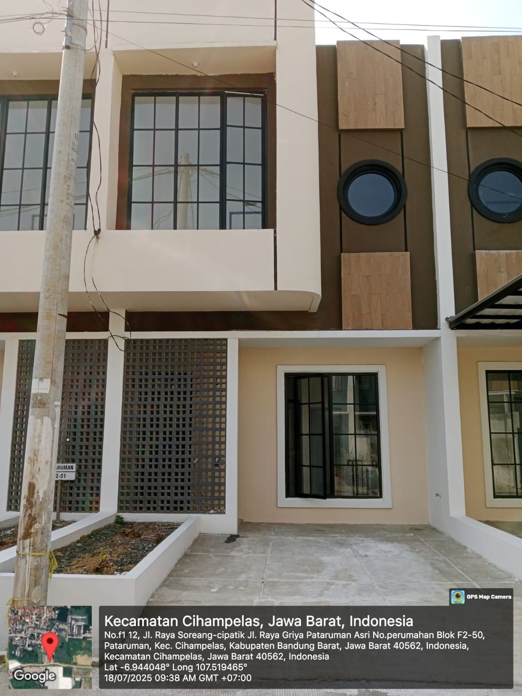 foto tampak rumah tipe 38 Compact High Ceiling (2KT) (440) perumahan Griya Pataruman Asri 3