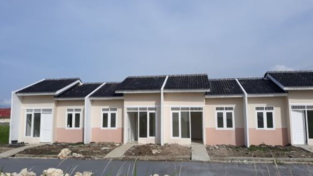 foto tampak rumah tipe 22/63 perumahan Villa Gading Royal 5