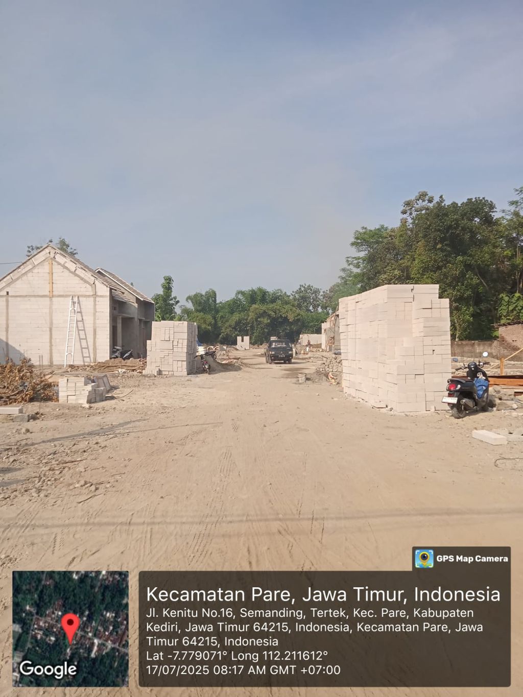 foto posisi tengah perumahan GREEN PARE RESIDENCE 8