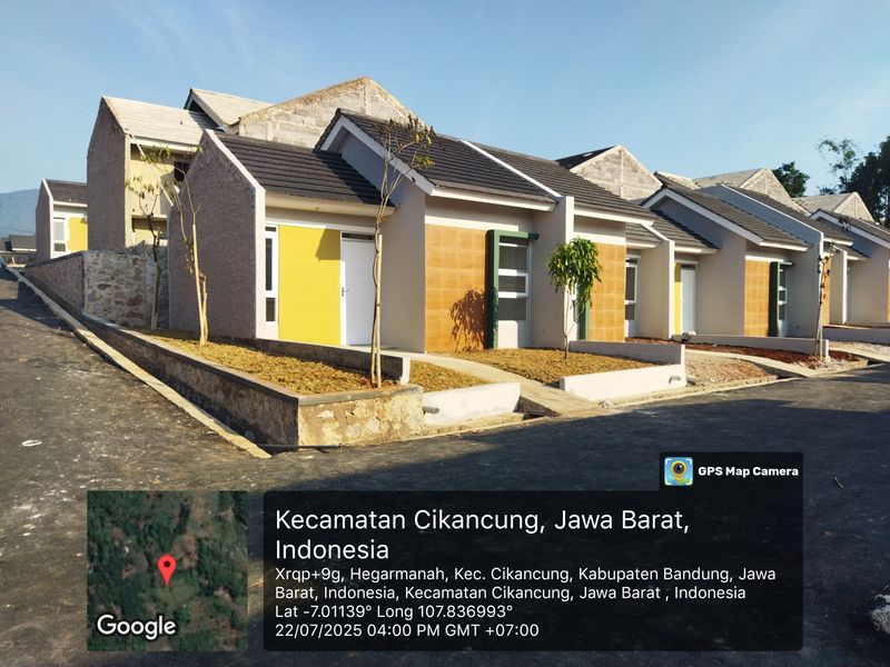 foto posisi tengah perumahan BUANA CICALENGKA RAYA 2