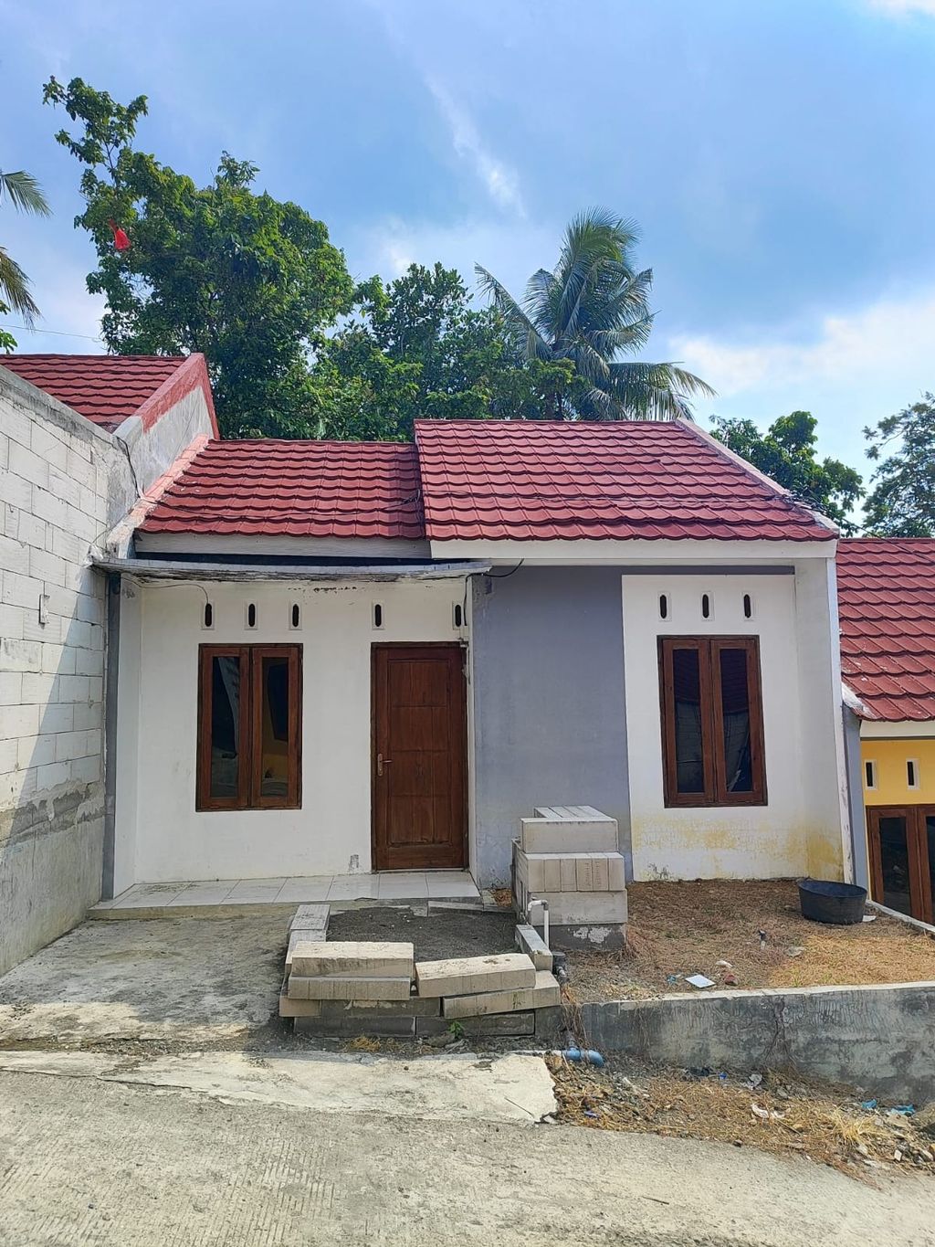 foto tampak rumah tipe BLOK D6 36/66 perumahan GUNUNG BATUR RESIDENCE