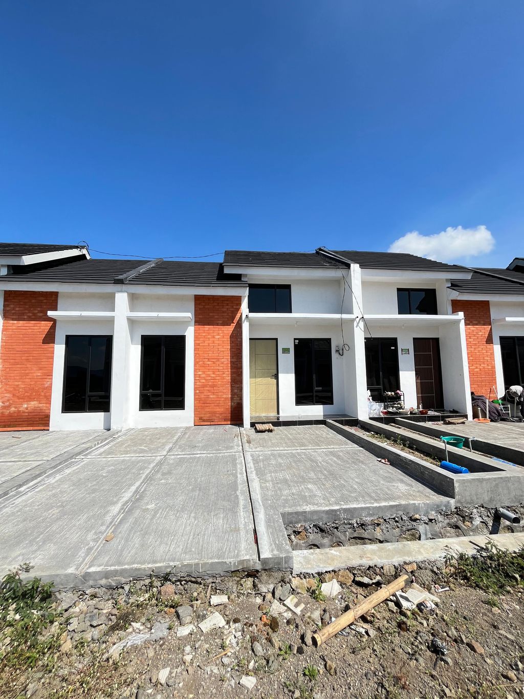 foto tampak rumah tipe 30 perumahan BARATAN SWEET HOME