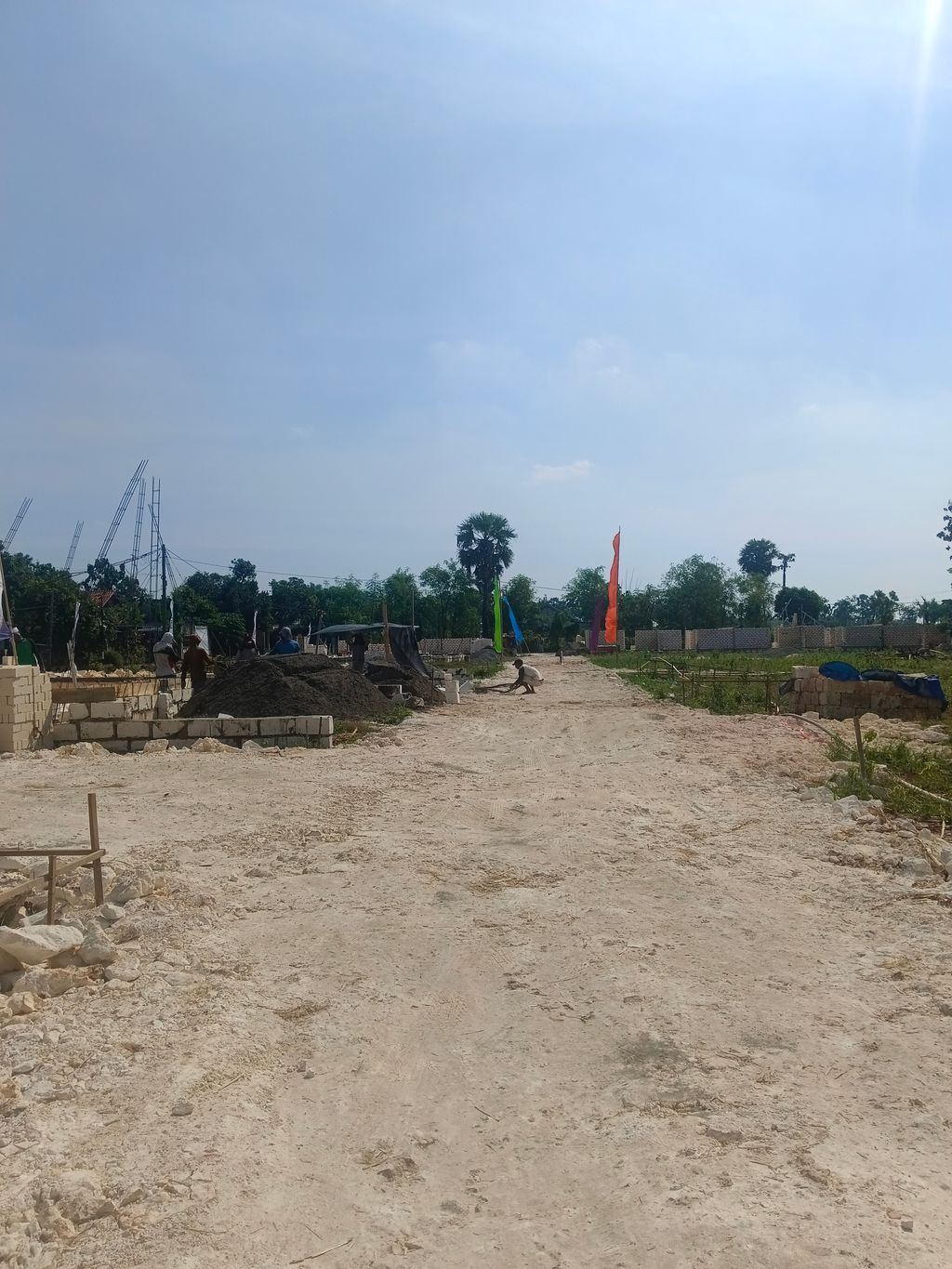foto posisi tengah perumahan GRIYA LESTARI INDAH 3