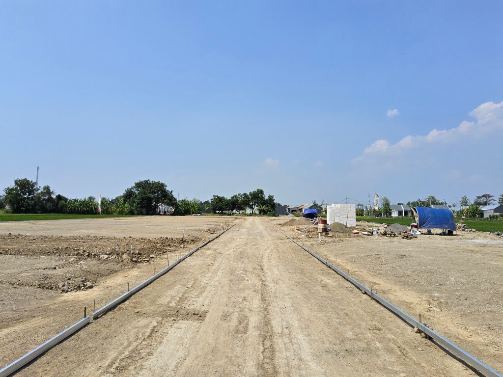 foto posisi tengah perumahan Puri Indah Residence Extension 02