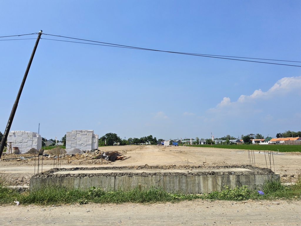 foto gerbang perumahan Puri Indah Residence Extension 02