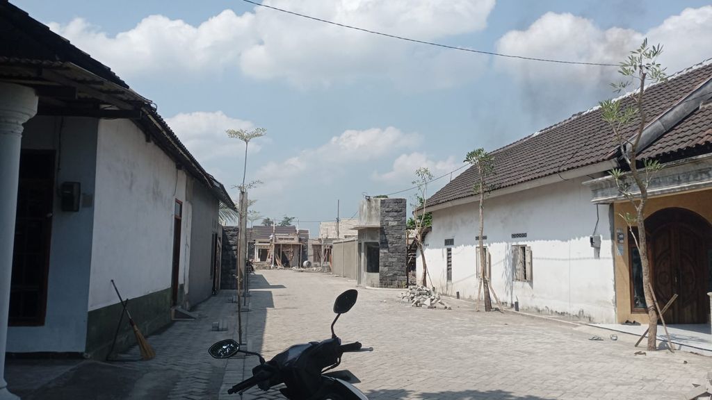 foto gerbang perumahan GRAHA IRFAI RESIDENCE 1