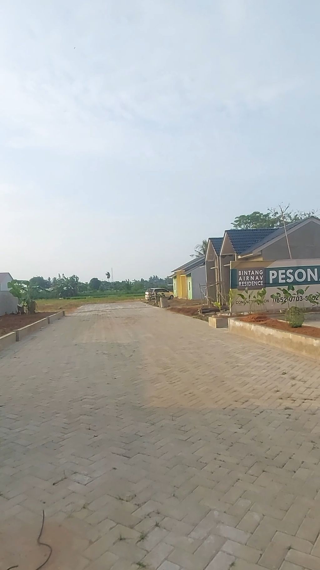 foto posisi tengah perumahan BINTANG AIRNAV RESIDENCE PESONA 7