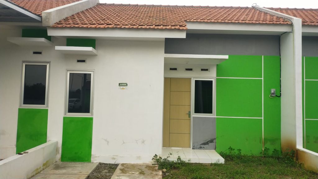 foto tampak rumah tipe 30/60 perumahan Kusuma Asri II
