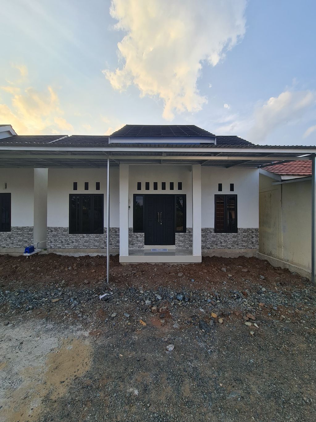 foto tampak rumah tipe 36 Subsidi Minimalis Elegant perumahan Al Kautsar Residence