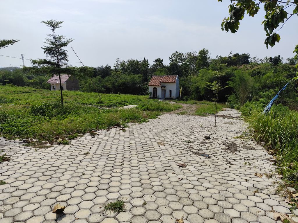 foto gerbang perumahan Cirebon Islamic Village