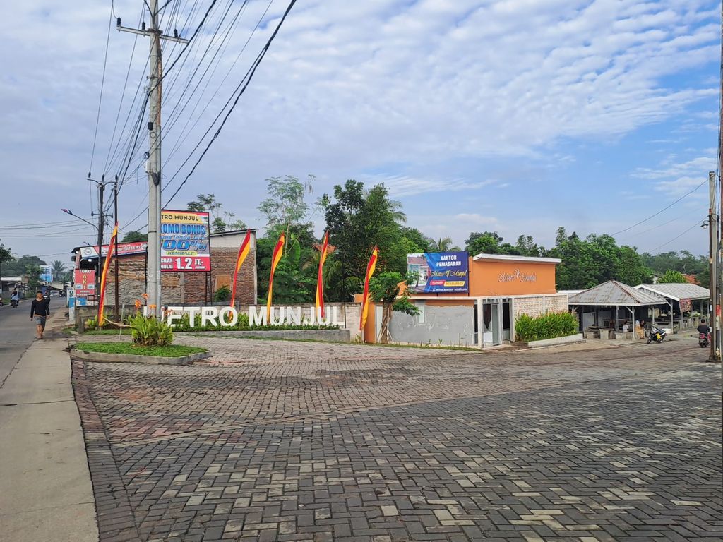 foto gerbang perumahan Metro Munjul (Tahap 2)