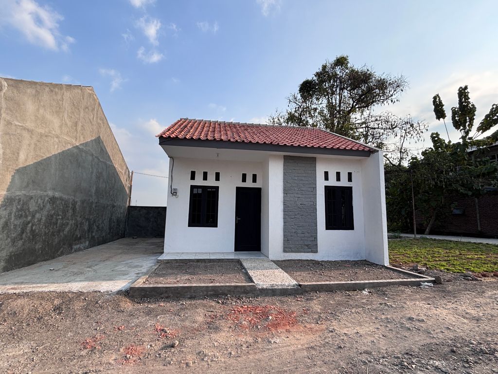 foto tampak rumah tipe 30 perumahan BAHA RESIDENCE