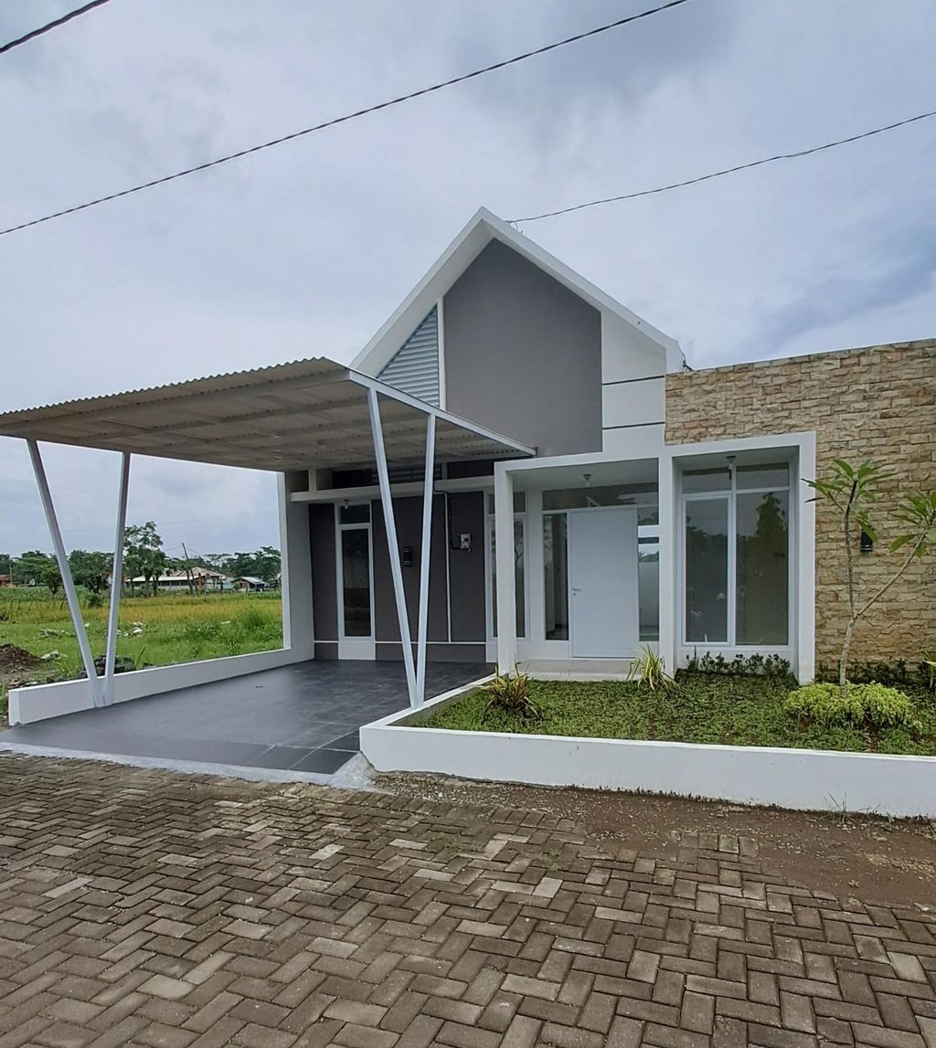 foto tampak rumah tipe BLOK G perumahan GRAND FAZA