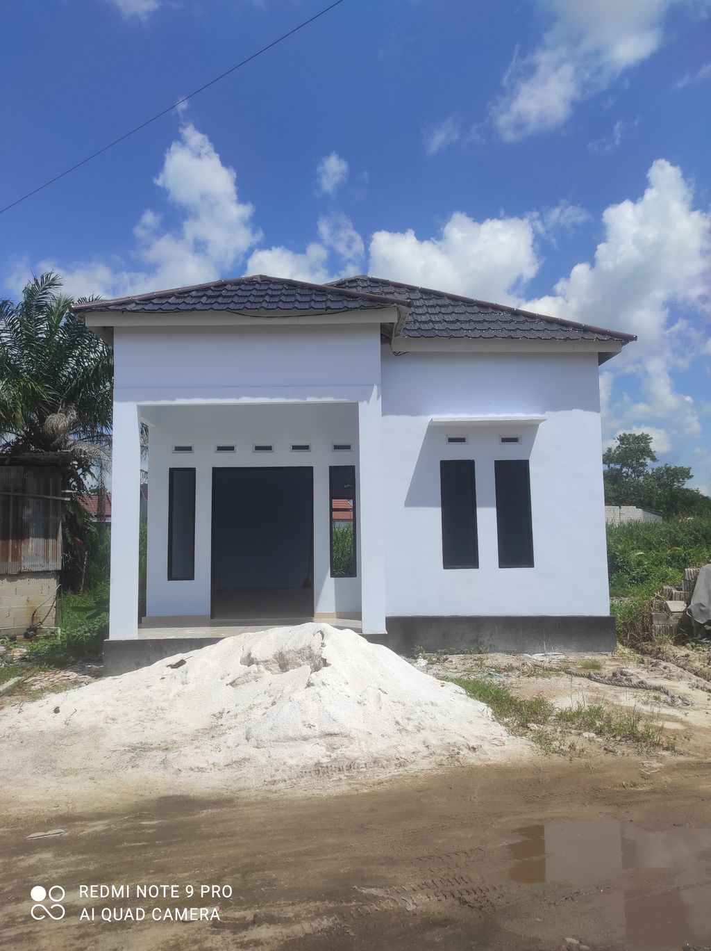 foto contoh rumah perumahan BUNGA MUZAKIR