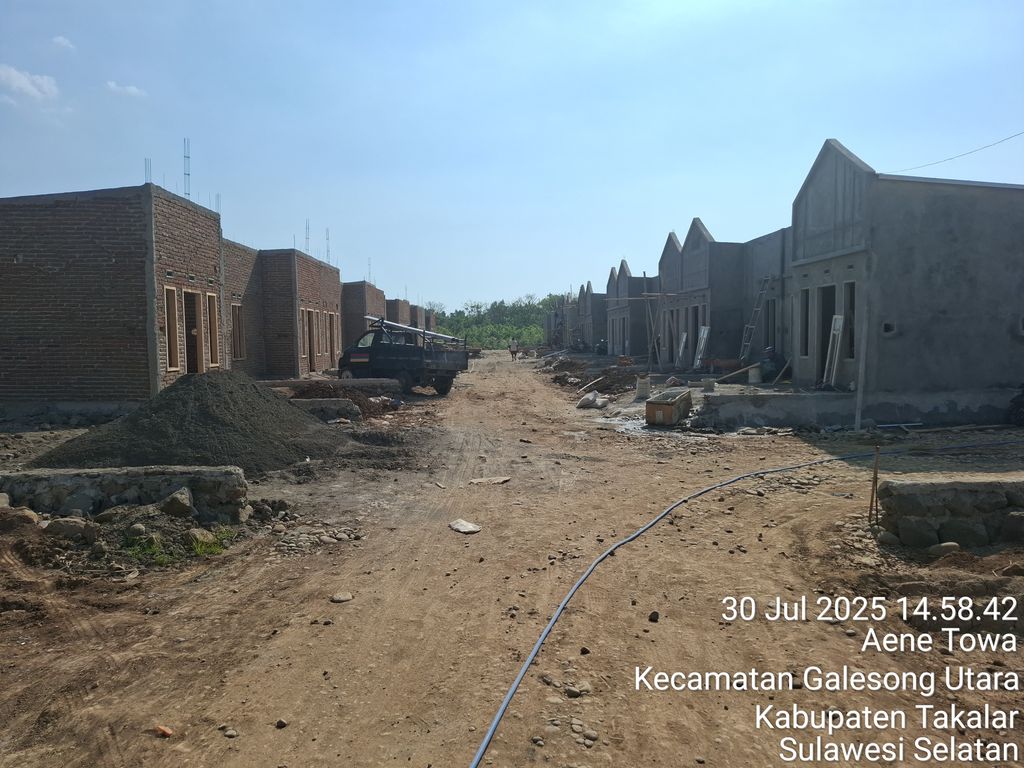 foto posisi tengah perumahan GRAND HAZIKRA II