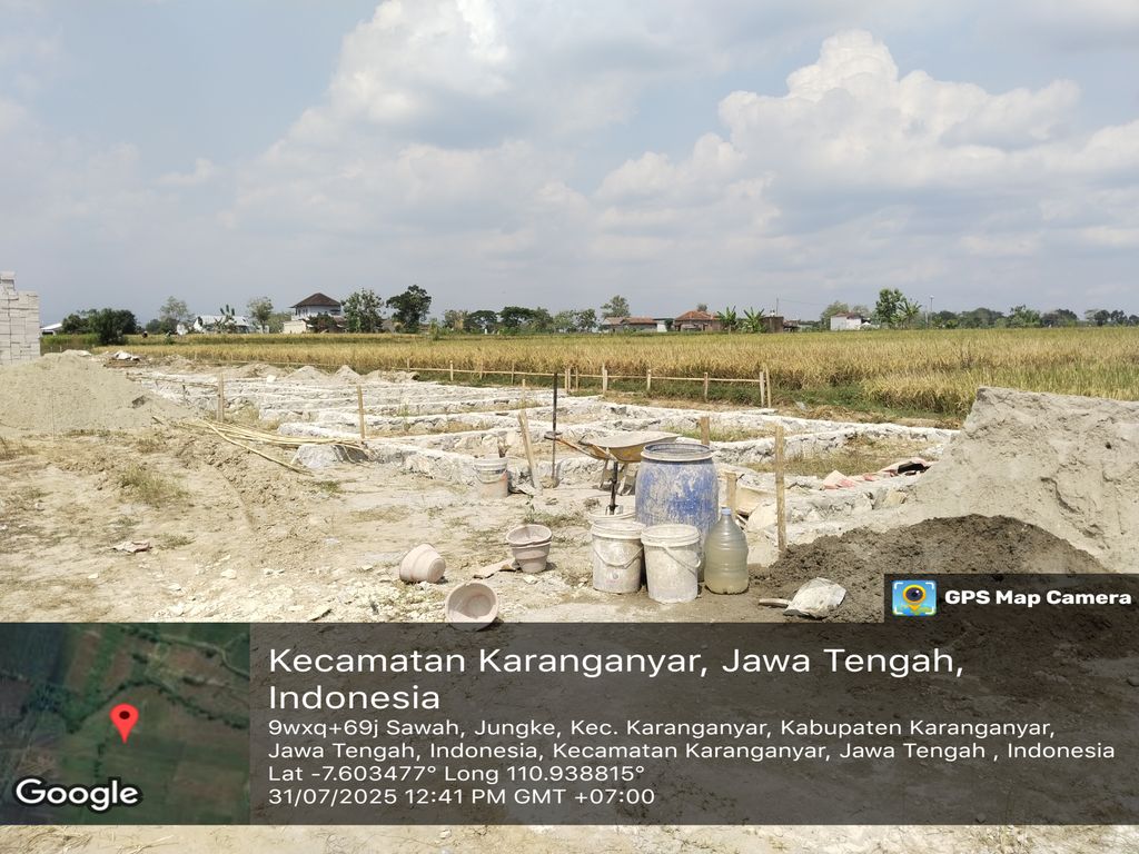 foto posisi tengah perumahan PURI KAHIYANGAN ASRI LALUNG 4
