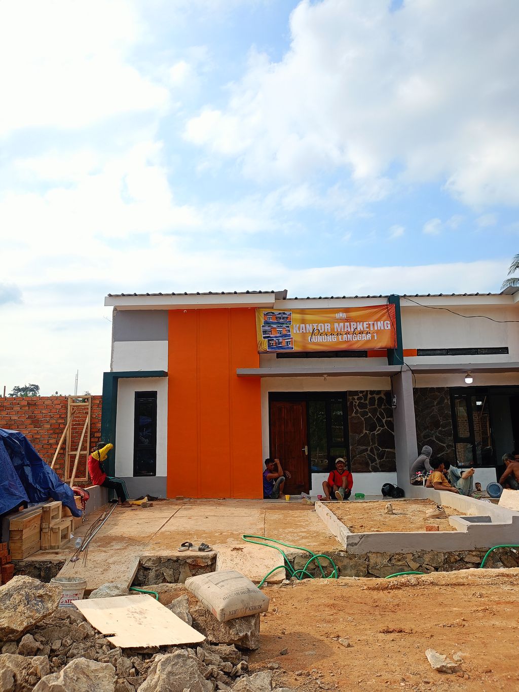 foto contoh rumah perumahan PURI GUNUNG LANGGAR 1
