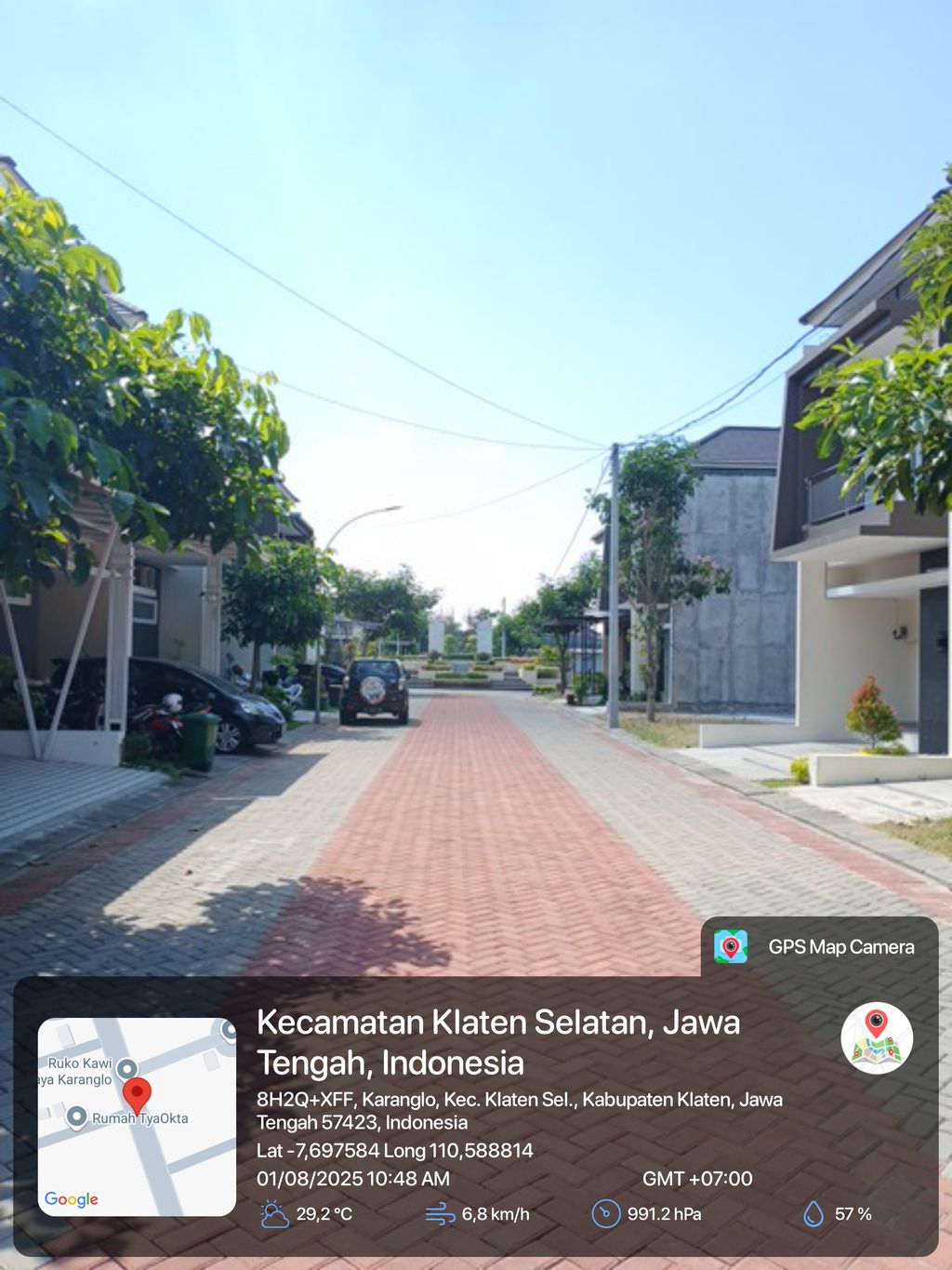 foto posisi tengah perumahan TAMAN ANGGREK KARANGLO