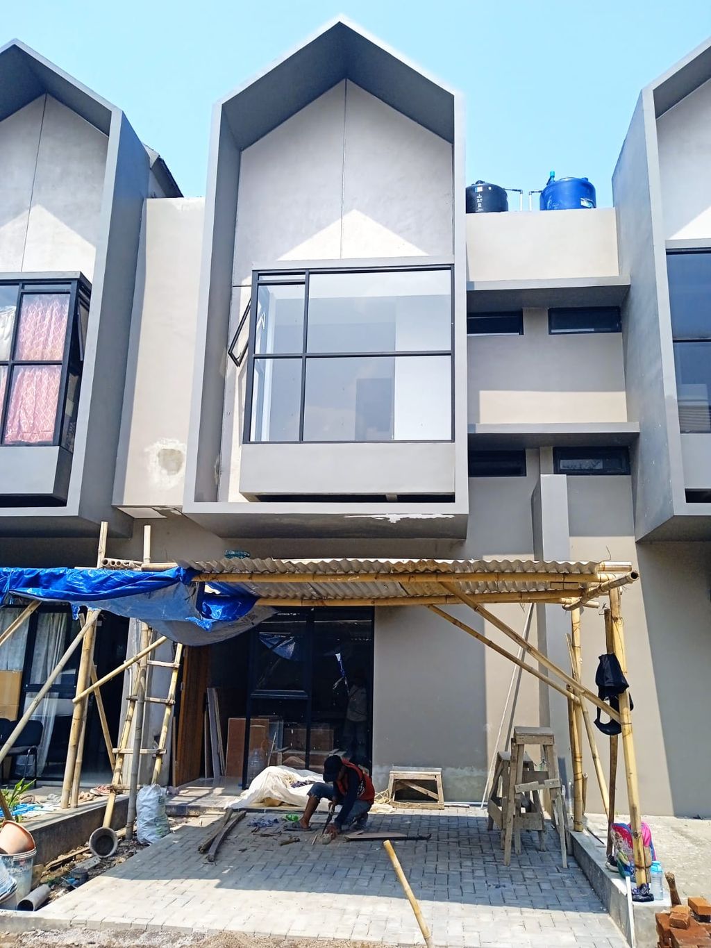 foto tampak rumah tipe 65 (D2) perumahan Kopo Harmonis Townhouse