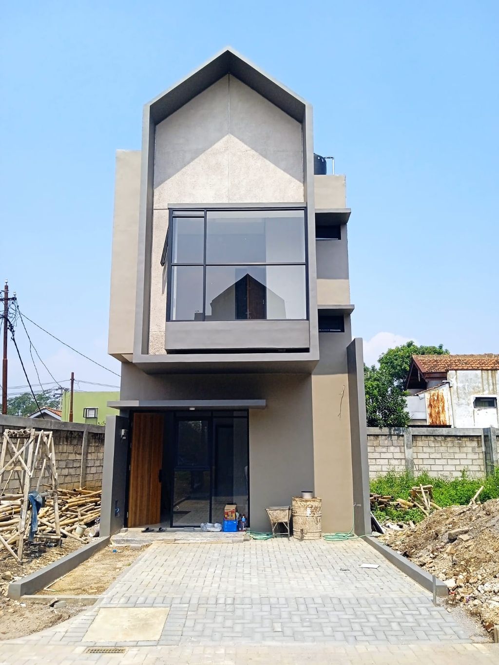 foto tampak rumah tipe 65 (C20) perumahan Kopo Harmonis Townhouse