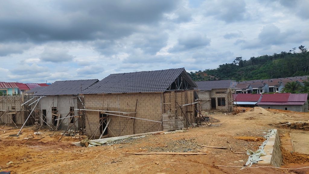 foto gerbang perumahan BUMI INTAN HILLS
