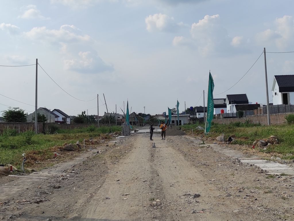 foto posisi tengah perumahan Sanatha Land Mayang