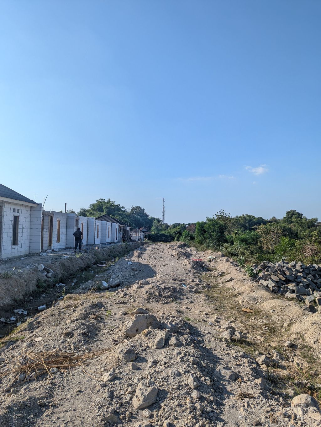 foto posisi tengah perumahan D'SUNAN REGENCY 3