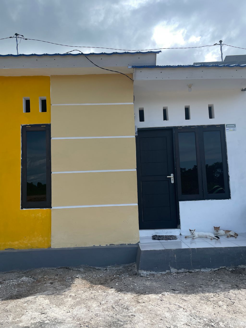 foto tampak rumah tipe 36 perumahan SENTOSA REGENCY II