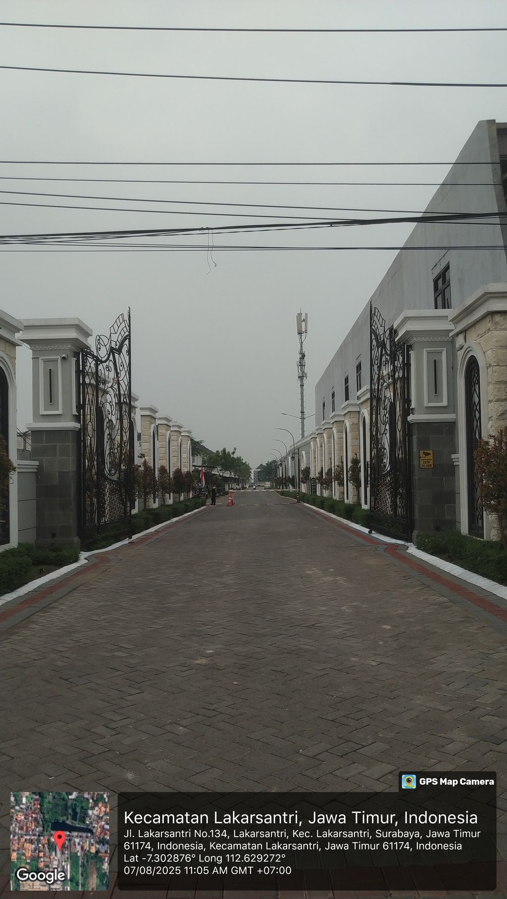 foto gerbang perumahan Mansion Nine Tahap 2 (South Houston)