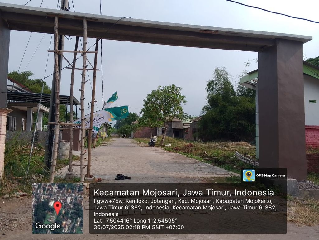 foto gerbang perumahan CASTURY RESIDENCE