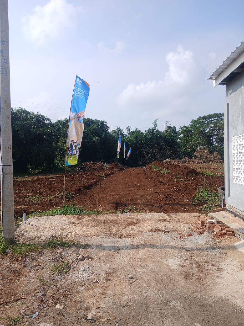 foto gerbang perumahan GRAND ARTHA 2