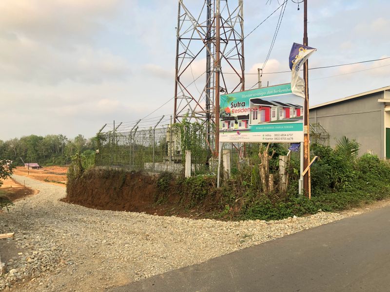 foto gerbang perumahan SUTRA RESIDENCE 2
