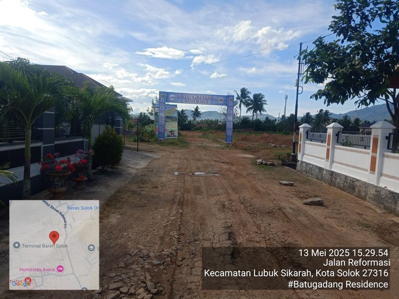foto gerbang perumahan Batugadang Residence