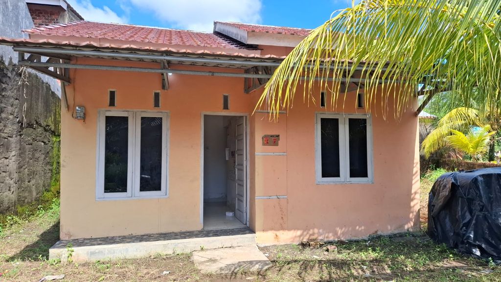 foto tampak rumah tipe 36 (2025) perumahan PESONA SUKOMORO